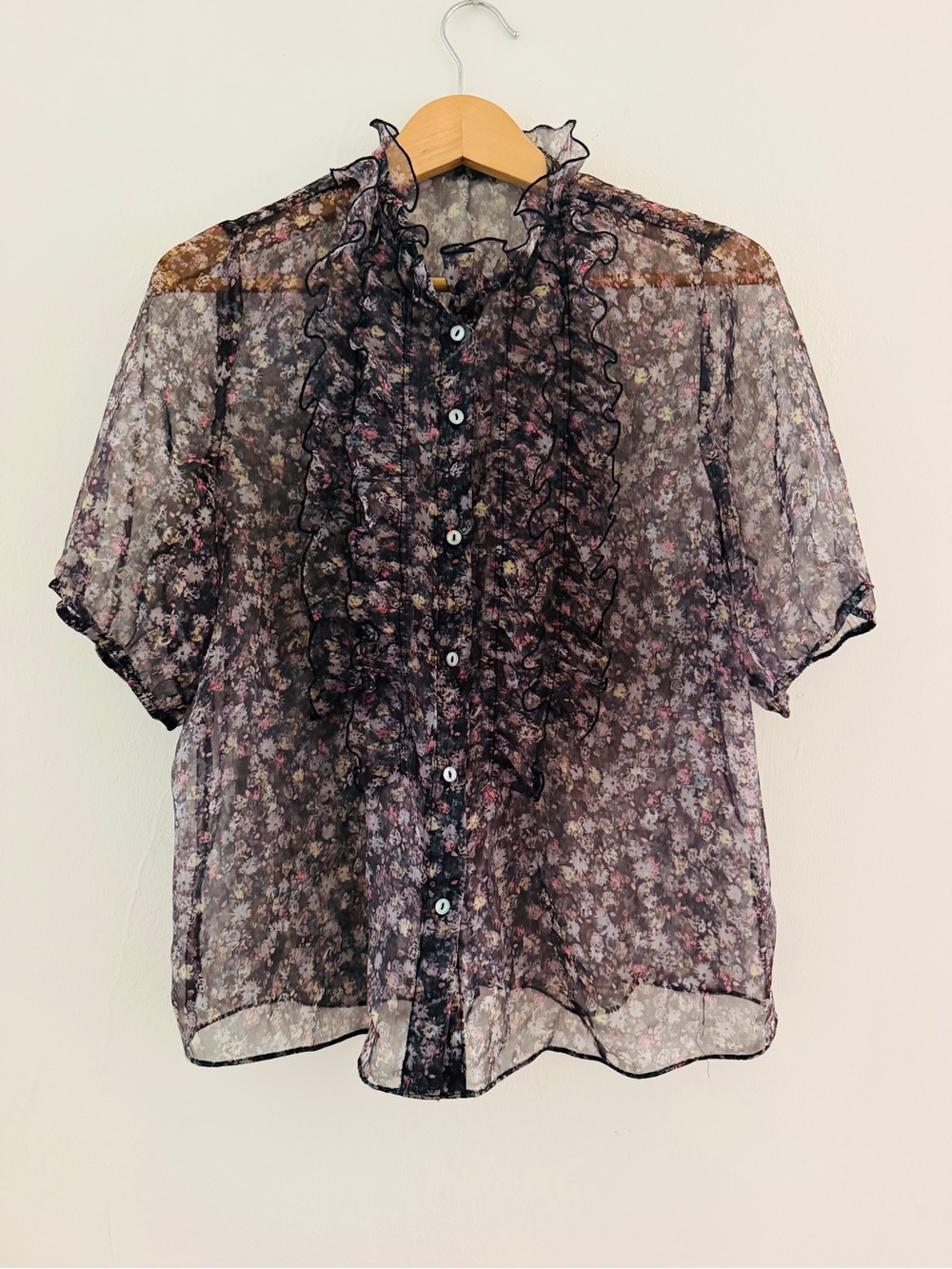 Zara Sheer Floral Ruffle Button-Front Blouse - Black with Pink Accents sz md